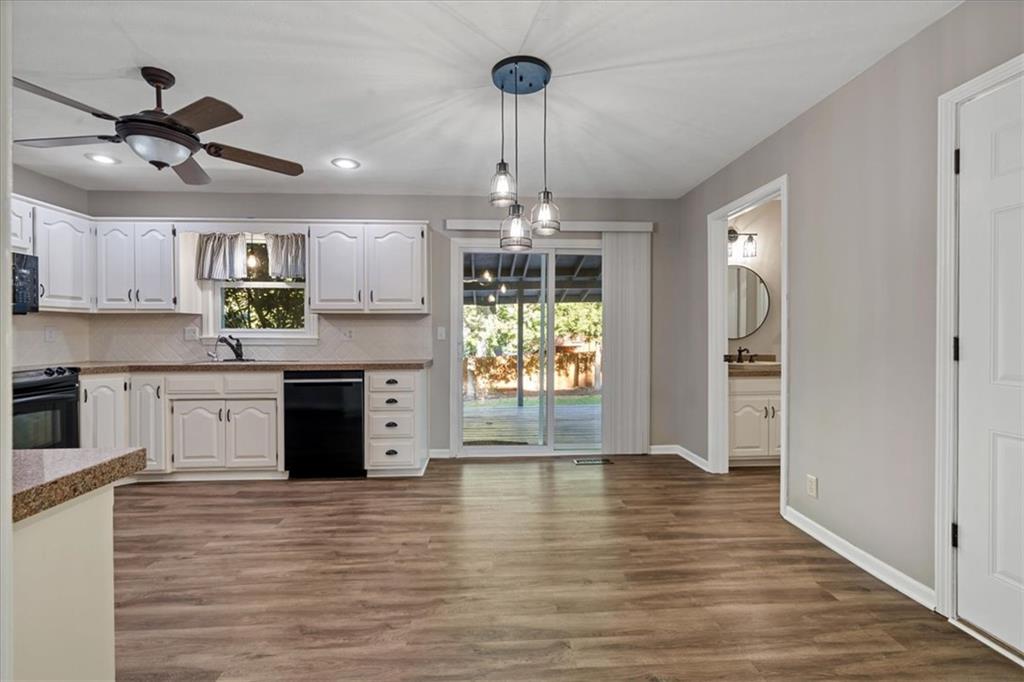 Listing Photo MLS #HMS2648018