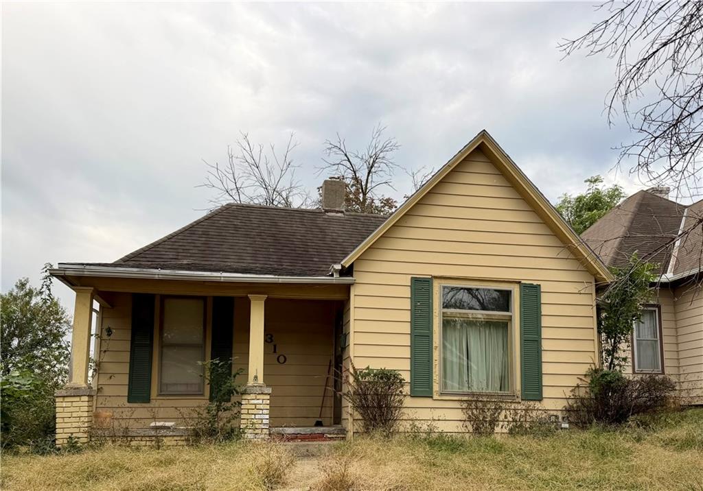 Listing Photo MLS #HMS2648603
