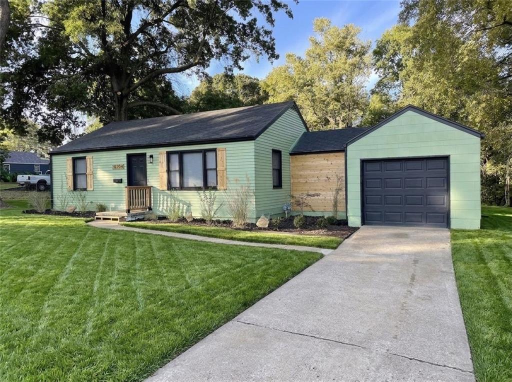 Listing Photo MLS #HMS2648706